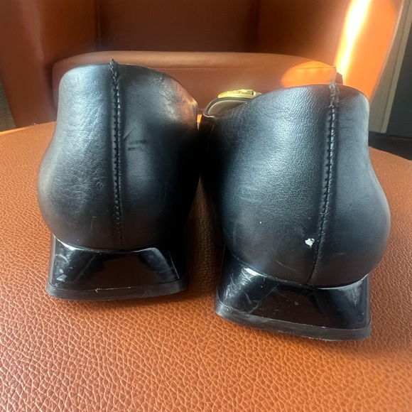 Tory Burch Minnie Low Block Heeled Shoes with Capped Toes Size 7 - Picture 11 of 11